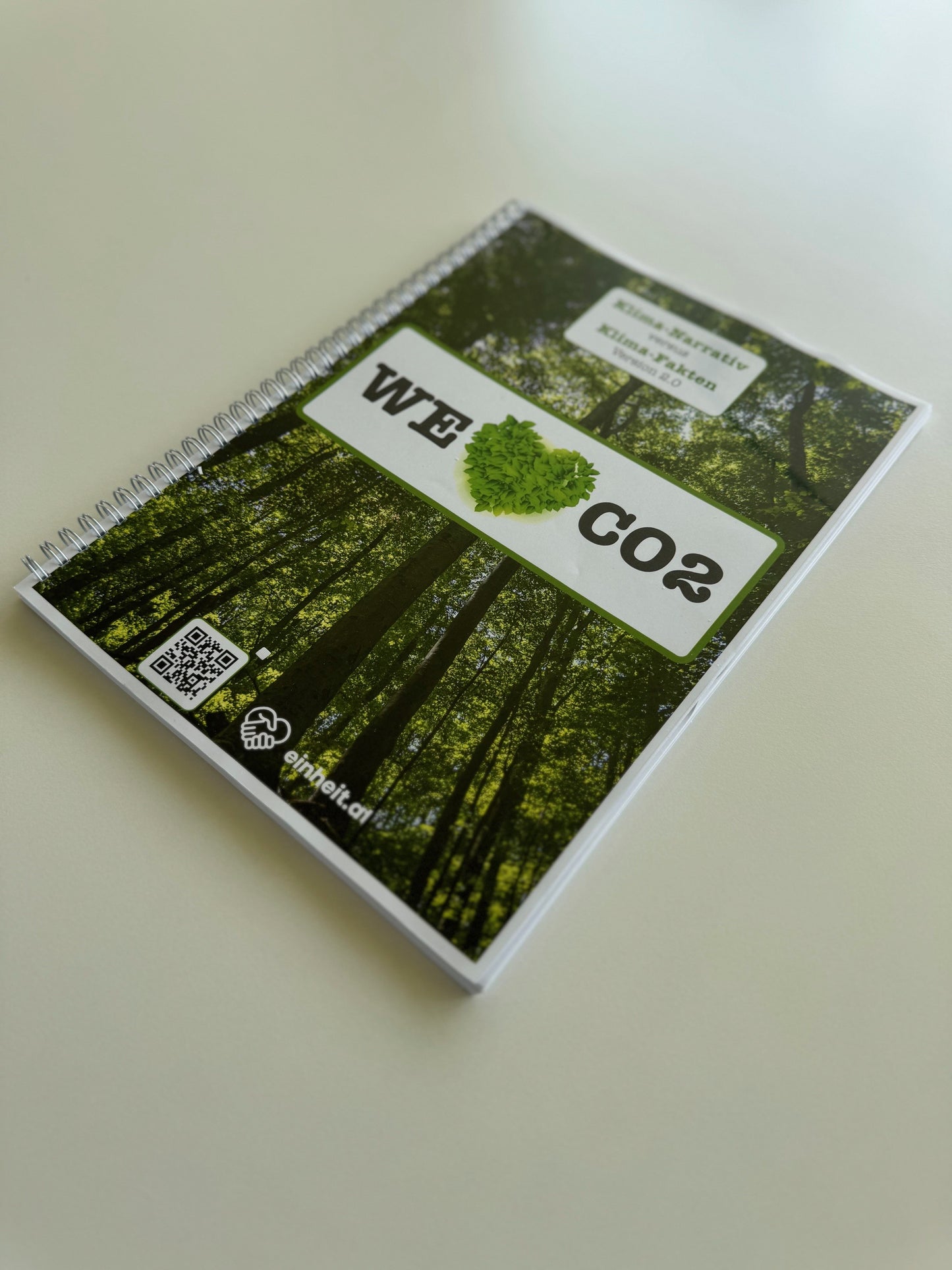 "We love CO2" Unser Klima-Handout in gedruckter Form, Version 2.0